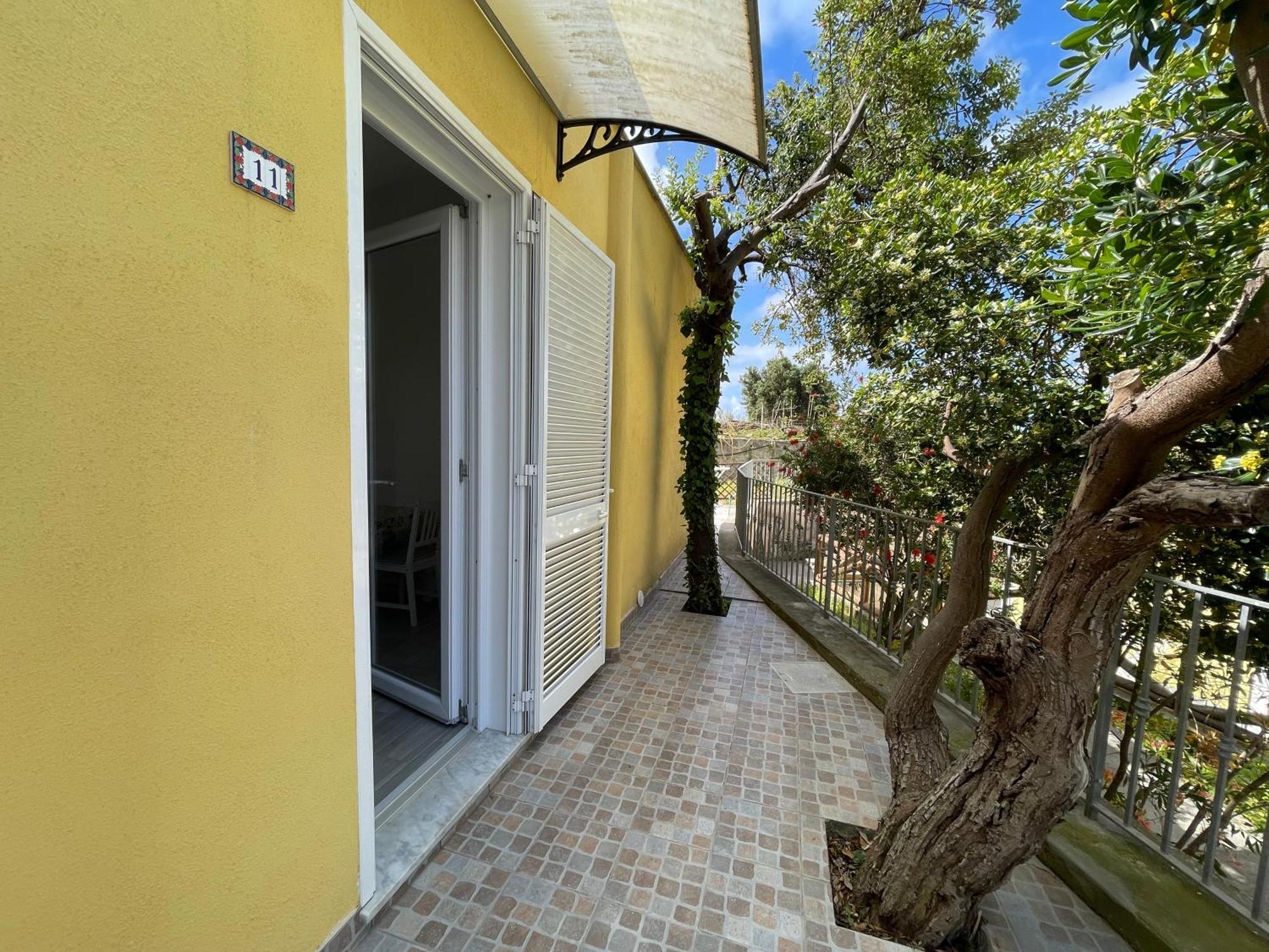 Residence Andrea A Mare Forio  Exterior photo